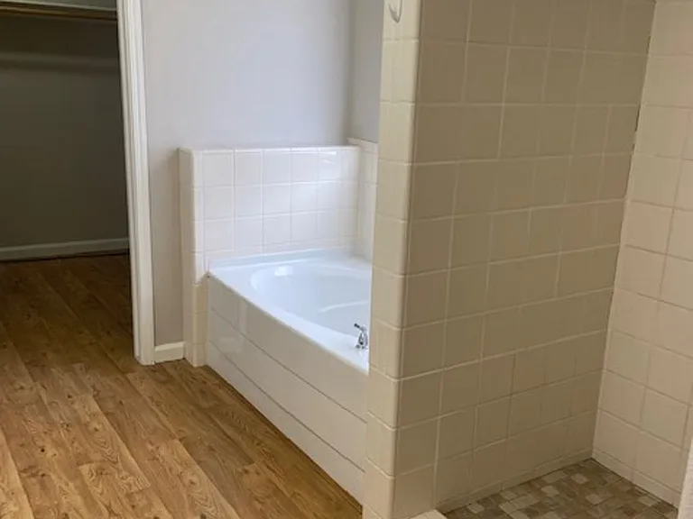 1640 Rocky Cove Ln — Photo 10