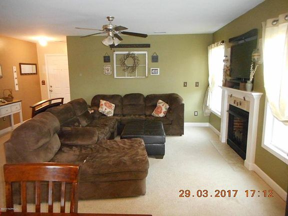 4th image of 461 Sand Ridge Rd