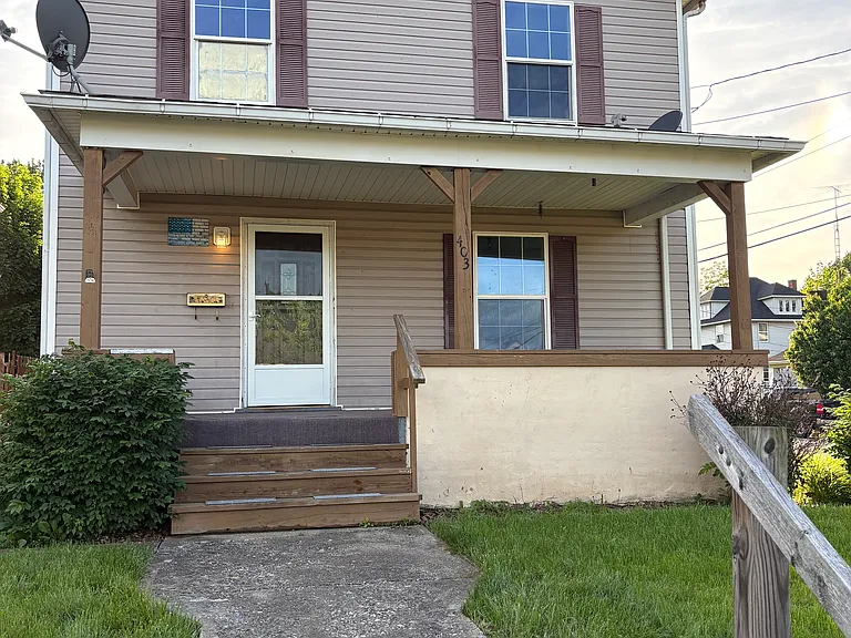 403 S McKinley Ave — Photo 1
