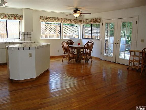 3rd image of 18594 Melody Ln