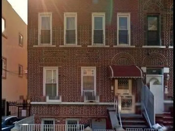 496 E 95 Street, Brooklyn, NY 11226