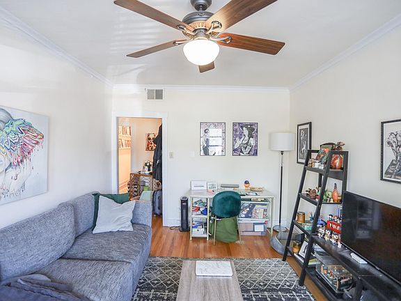 4th image of 4621 S Rockwell St #2S