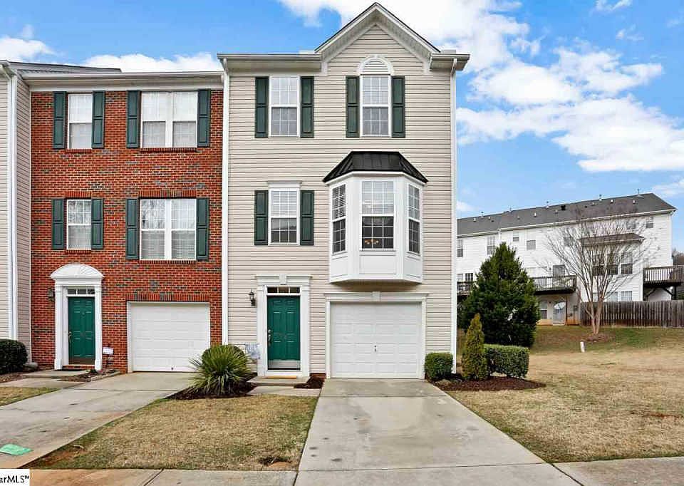 1st image of 28 Heritage Oak Way