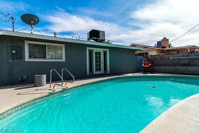 4516 Charles Ronald Ave — Photo 10