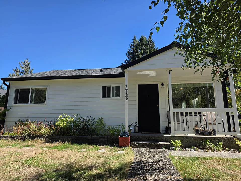 16322 26th Ave NE