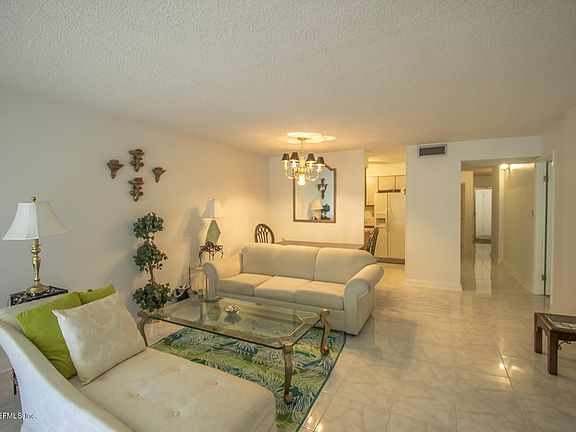 4th image of 1071 EDGEWOOD Avenue #305