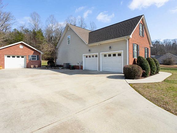 5th image of 12222 Plow Ln