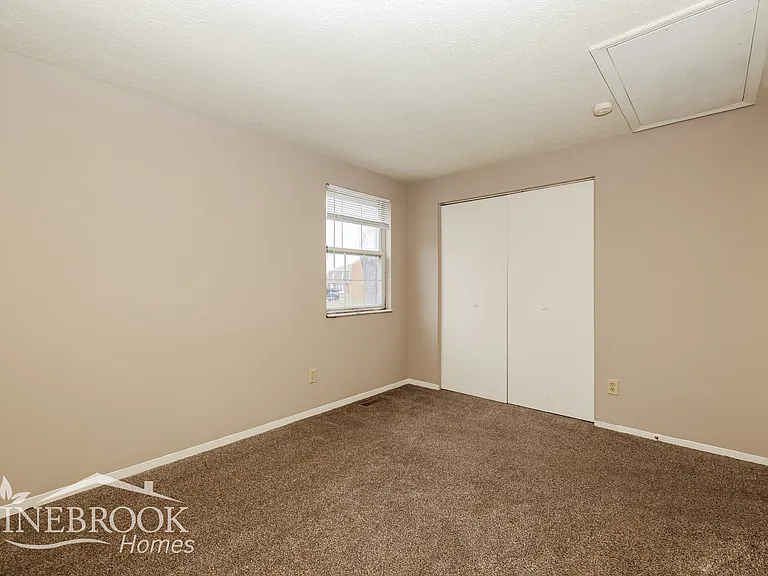 7564 Pomeranian Dr — Photo 11