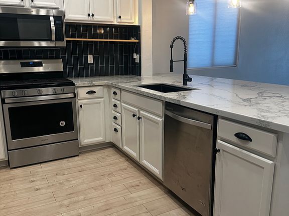 4th image of 17470 W Mesquite Dr