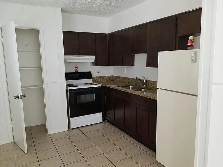 1306 E 137th Ave #C — Photo 3
