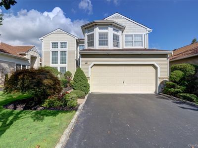 18 Hamlet Drive, Plainview, NY, 11803