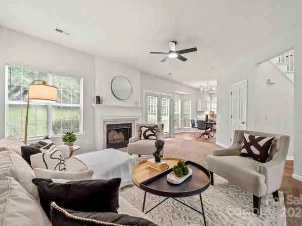 10800 Jardin Way, Charlotte, NC 28215