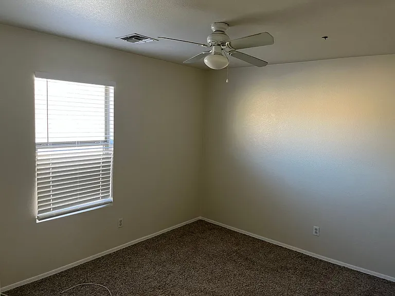 9441 W Jamestown Rd — Photo 9