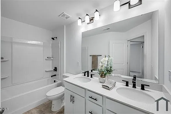 3 bed, 1616 sqft, $2,650 — Photo 4