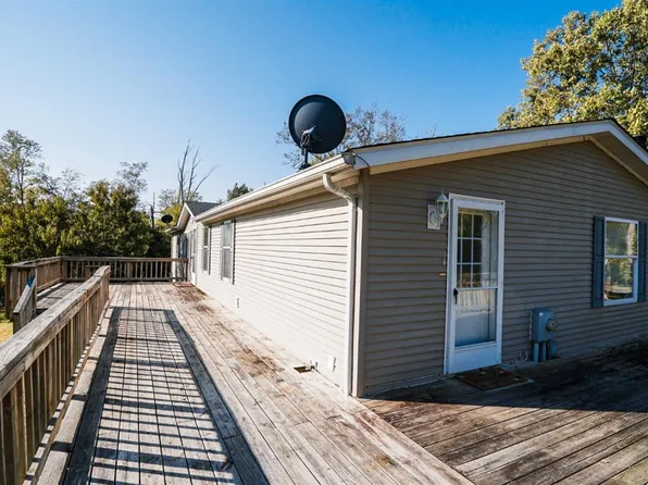 9480 Chicken Hollow Rd, Ripley, OH 45167