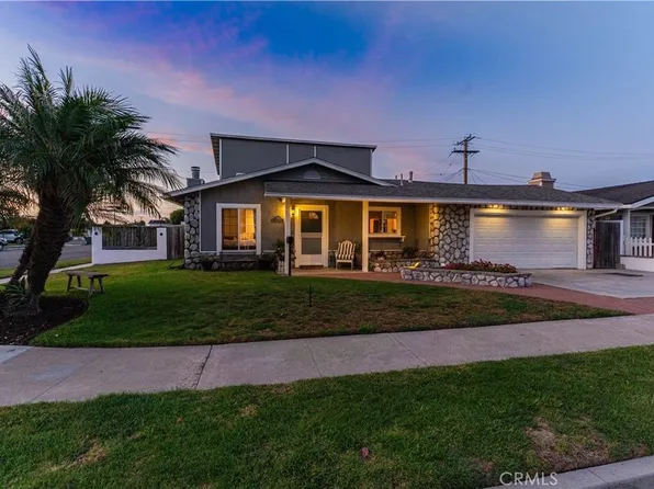 9331 Grand Dr, Huntington Beach, CA 92646