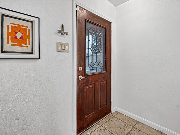 5th image of 7122 Palmetto St