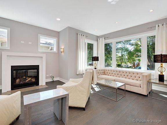 4th image of 2819 N 73rd Ave