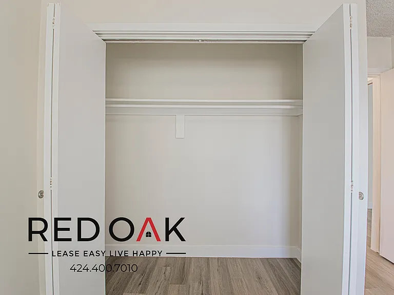 1035 Myrtle Ave #12 — Photo 25