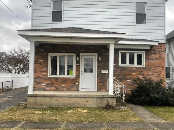 131 Lynch St, Olyphant, PA 18447