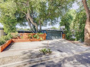 4617 Don Pio Dr, Woodland Hills, CA 91364