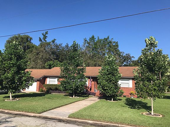 2nd image of 430 Garrison Ave