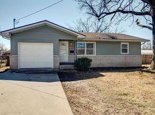 1924 W Webster St, Springfield, MO 65802