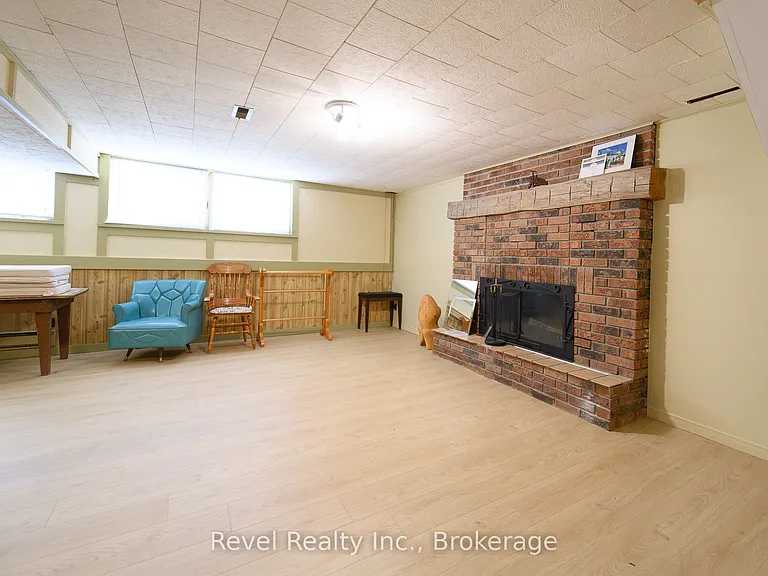 38 Station St — Photo 22