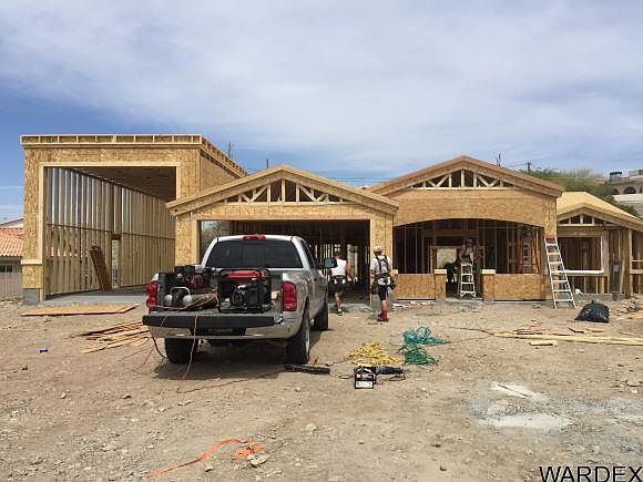 1st image of 3275 Kiowa Blvd N