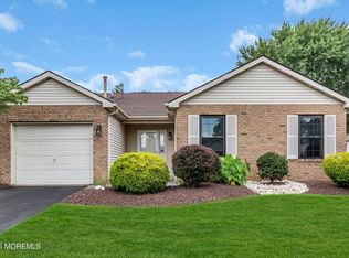 32 Peasley Dr, Marlboro, NJ 07746
