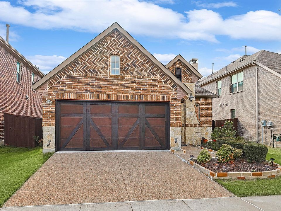 1st image of 316 Highwood Trl