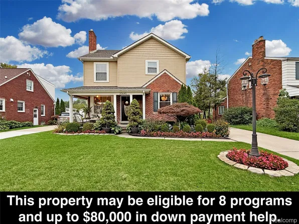 20645 Vernier Cir, Grosse Pointe Woods, MI 48236