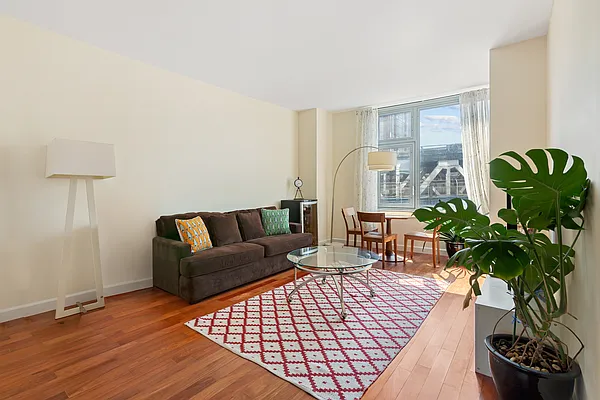 Sold by Compass | media 1