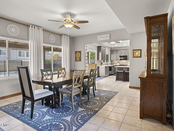 4th image of 4207 E Siesta Ln