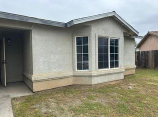 1403 Carmen Ave, Madera, CA 93638