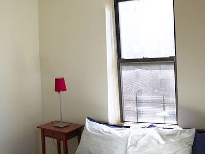 4th image of 3301 Foster Ave APT 1B