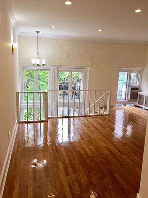 Rented by Keller Williams NYC | media 33