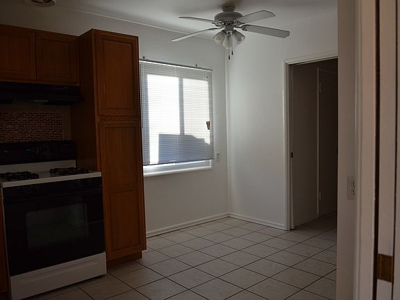 4th image of 1150 E 24th St