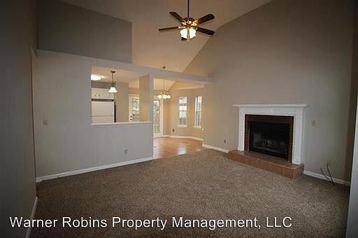 2nd image of 138 Carriage Hill Dr