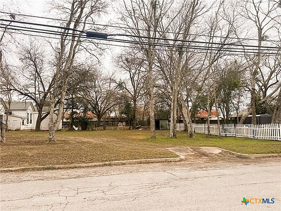 2nd image of E Wallace St