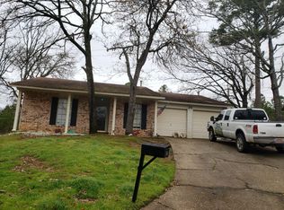 24 Nicole Ct, N Little Rock, AR 72118