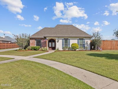 221 Cresthill Dr, Youngsville, LA, 70592