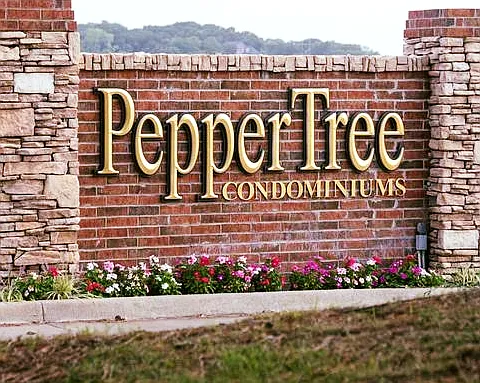 Pepper Tree Condominiums — Photo 2