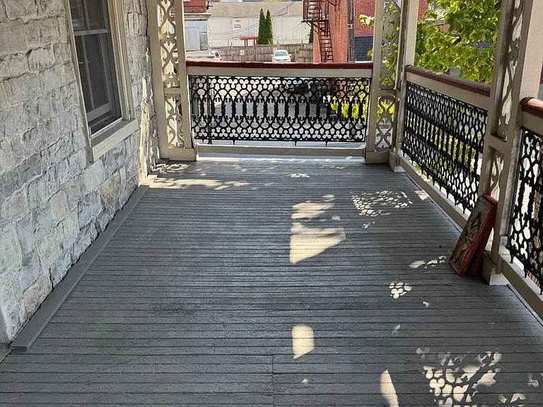 201 W Main St — Photo 7
