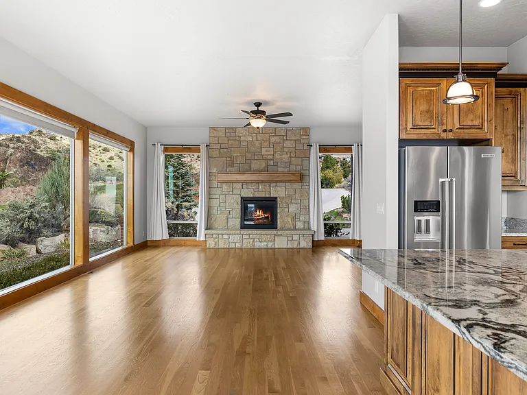 1673 S Ridge Point Pl — Photo 8
