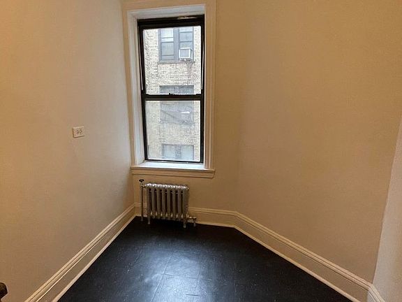 4th image of 28-15 34th St #4AA