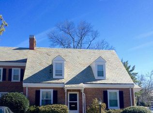 4417 34th St S, Arlington, VA 22206