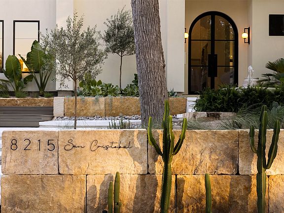 4th image of 8215 San Cristobal Dr