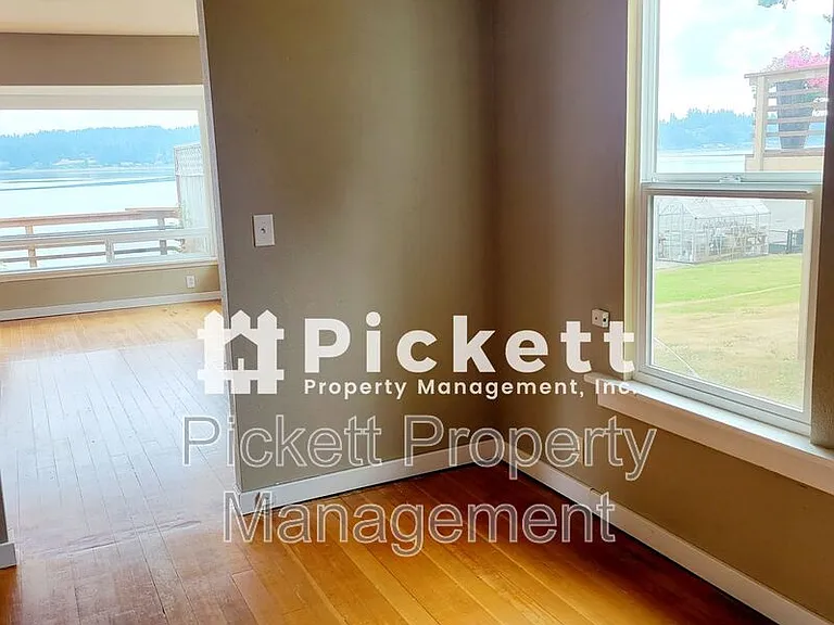 2821 Erlands Beach Loop NW — Photo 16