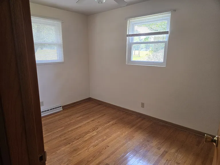 6164 Pilot Knob Ave NE — Photo 13
